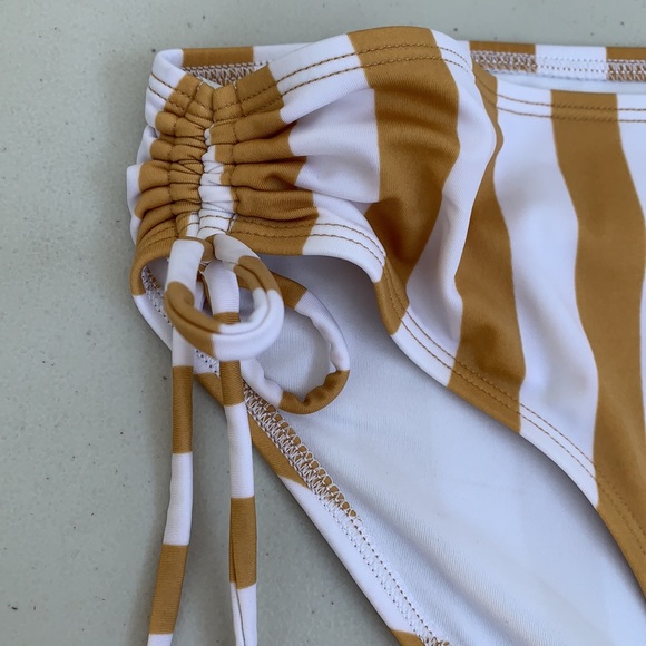 White/Gold Striped Hipster Bikini - Picture 6 of 8